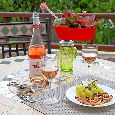 מלון דירות Geranios, Close To Beach, Puerto Colon, Yellowcat 2